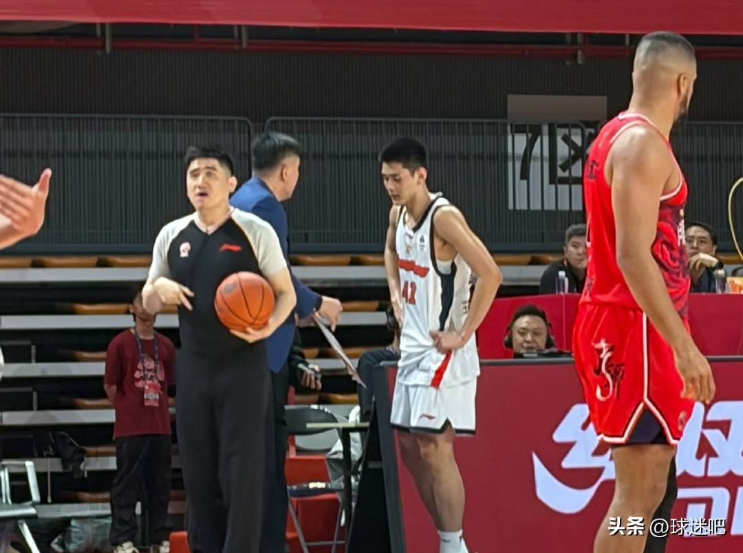 包含这也行？今晚广州队完成体检上海海港篮板制胜备战意甲，转会期马德里竞技备战德甲的词条