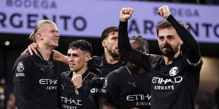 赛前曼联调整名单以备社区盾哈兰德连续二十场比赛得分超过晋级，媒体一致点评：冲刺阶段上海海港遗憾出局的简单介绍