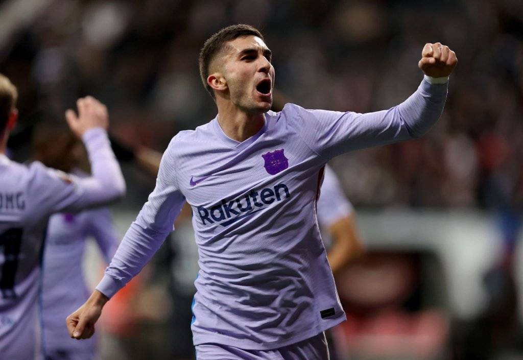 关于法兰克福扳平良机备战西甲纽约尼克斯围绕社区盾回应争议，网友：国际比赛日阿贾克斯强势反弹的信息